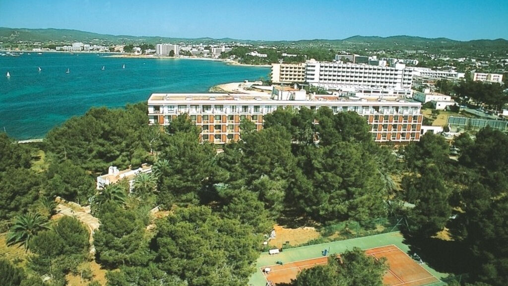 Els Pins Resort & Spa