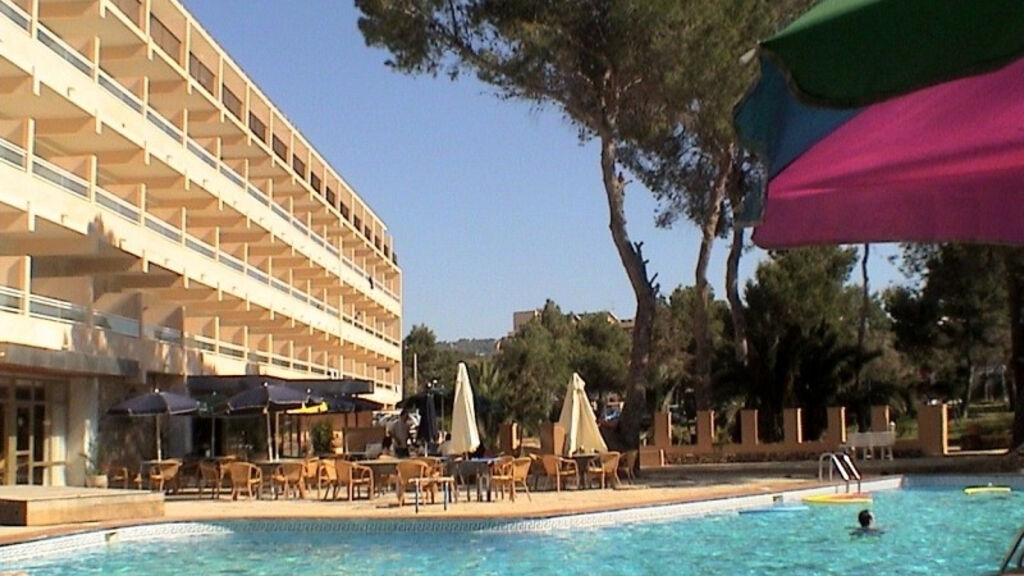 Els Pins Resort & Spa
