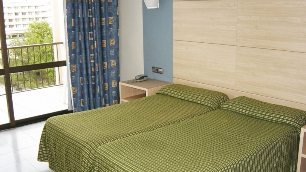 Els Pins Resort & Spa