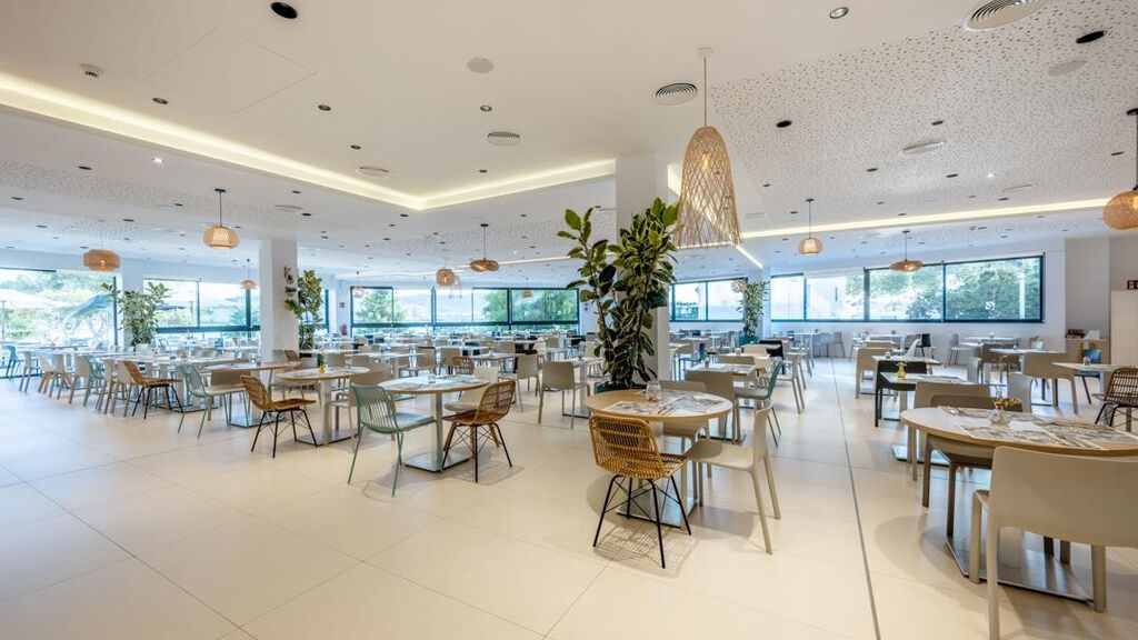 Els Pins Resort & Spa
