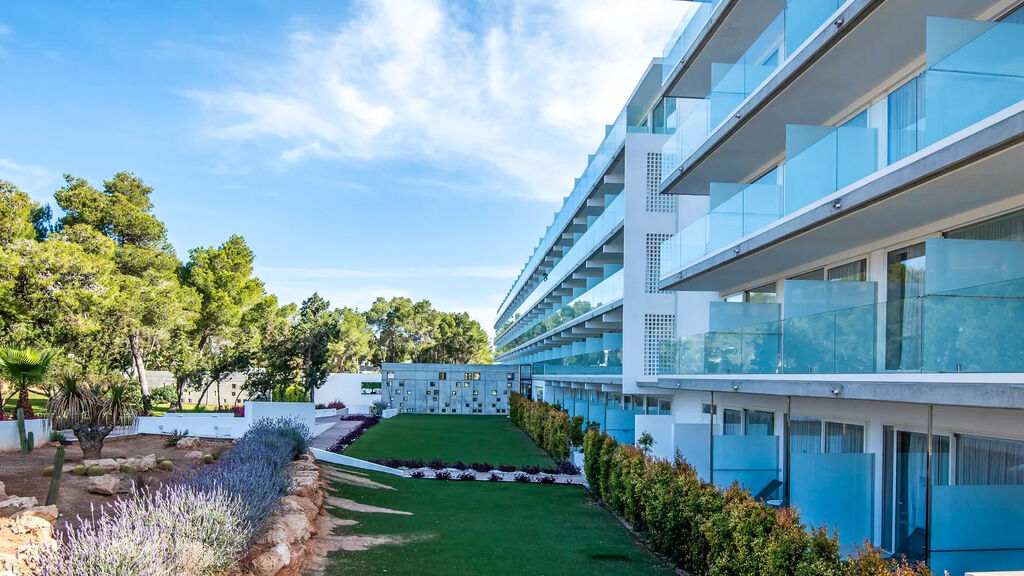 Els Pins Resort & Spa