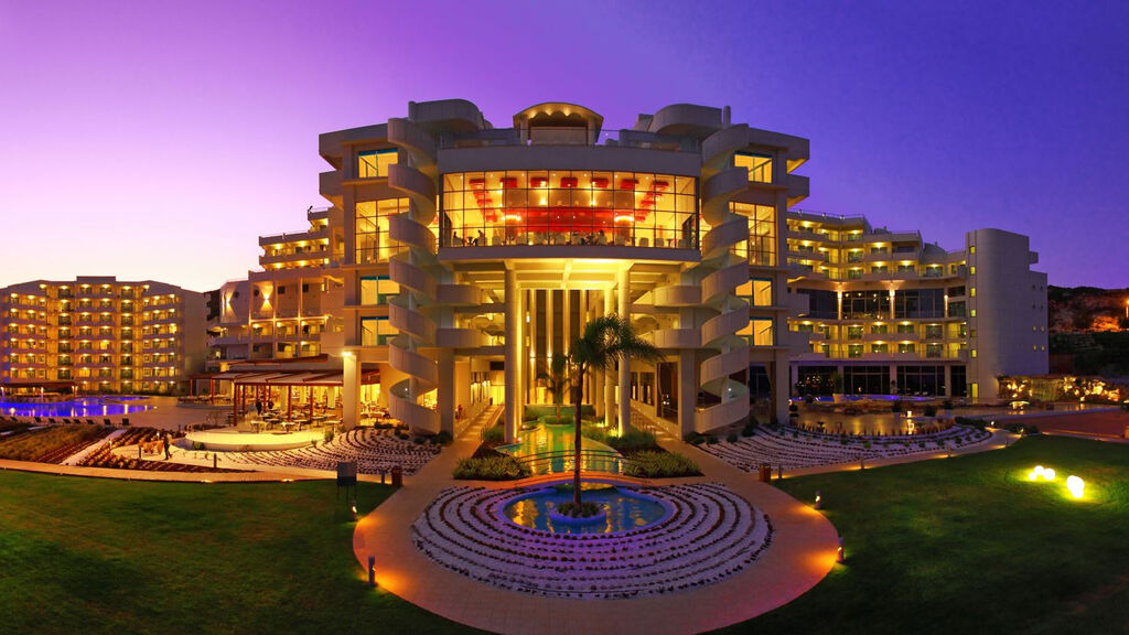 Elysium Resort & Spa