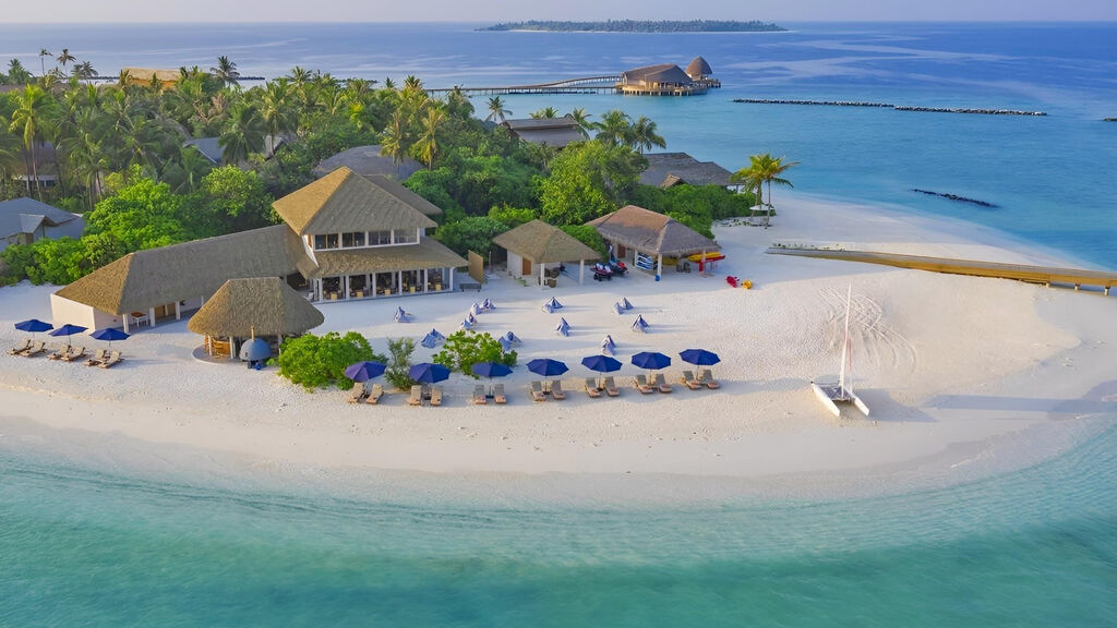 Emerald Faarufushi Resort & Spa