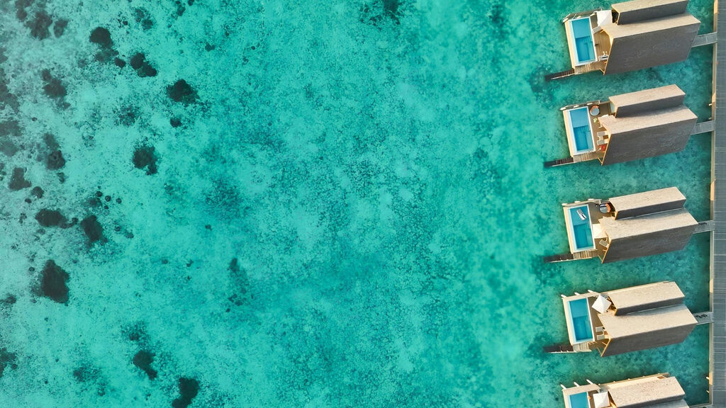 Emerald Faarufushi Resort & Spa