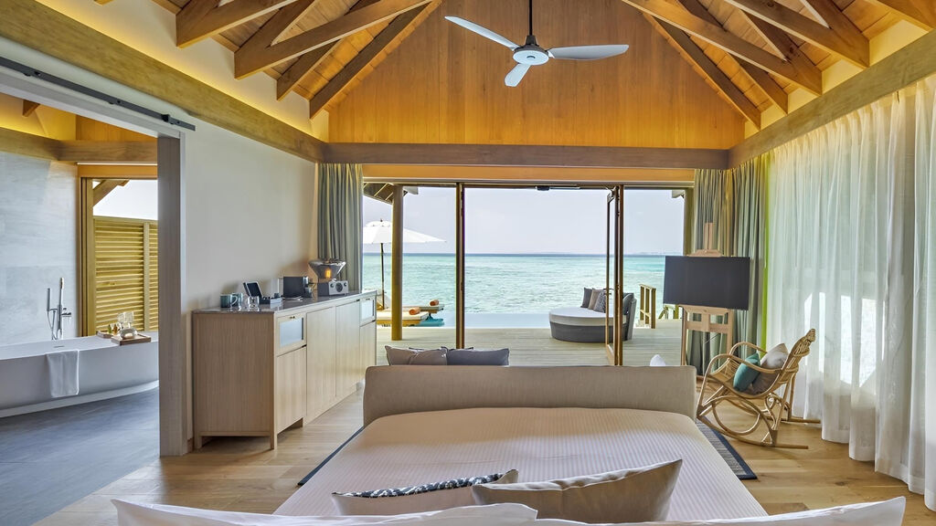 Emerald Faarufushi Resort & Spa