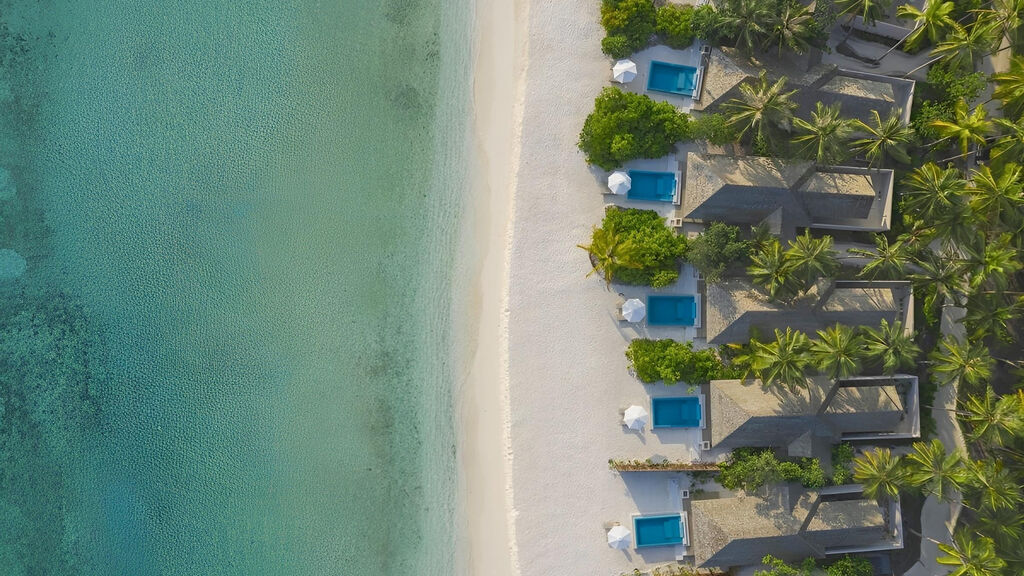 Emerald Faarufushi Resort & Spa