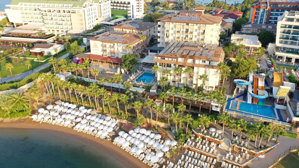 Eos Beach Resort By Selene
