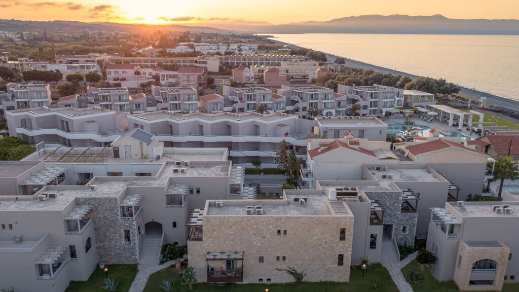 Erato Beach Hotel - Adults Only