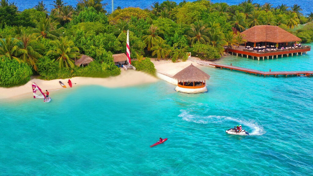 Eriyadu Island Resort