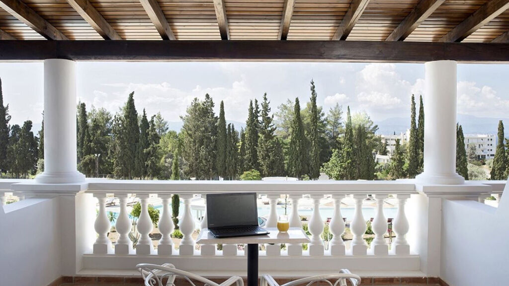 Erteria Hotel & Spa Resort