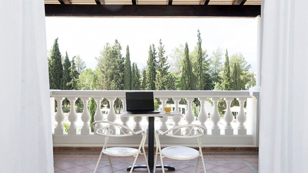 Erteria Hotel & Spa Resort