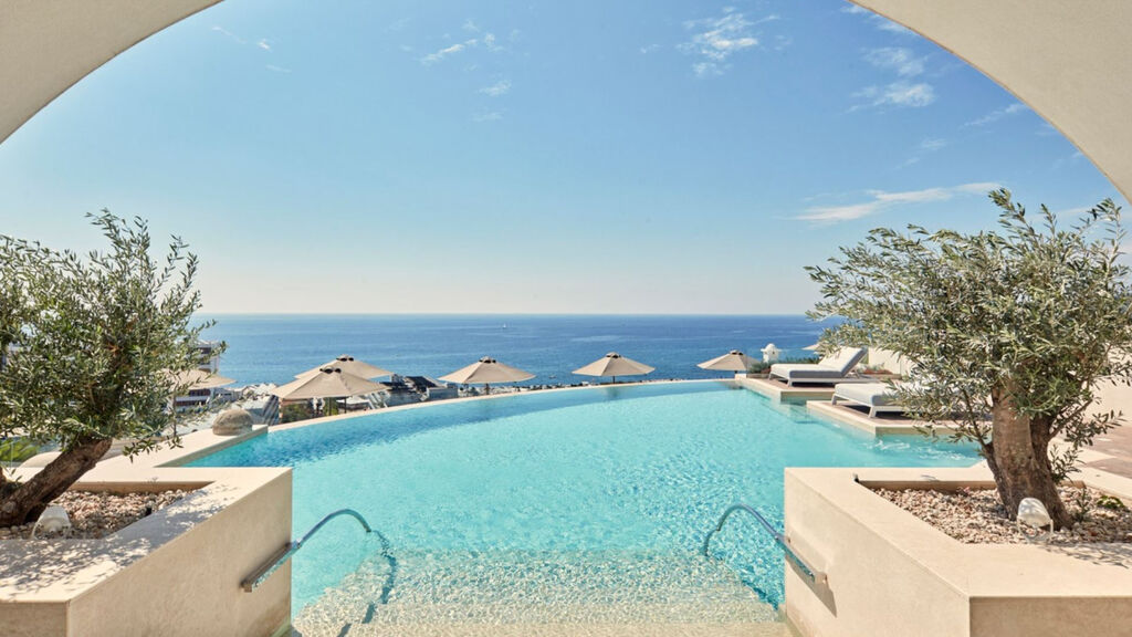 Esperos Blue Village