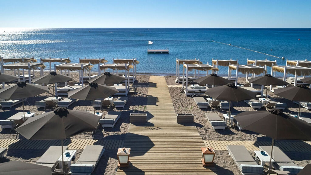 Esperos Blue Village