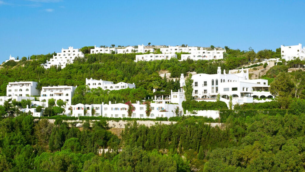 Esperos Blue Village