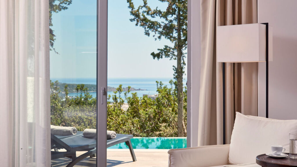 Esperos Blue Village