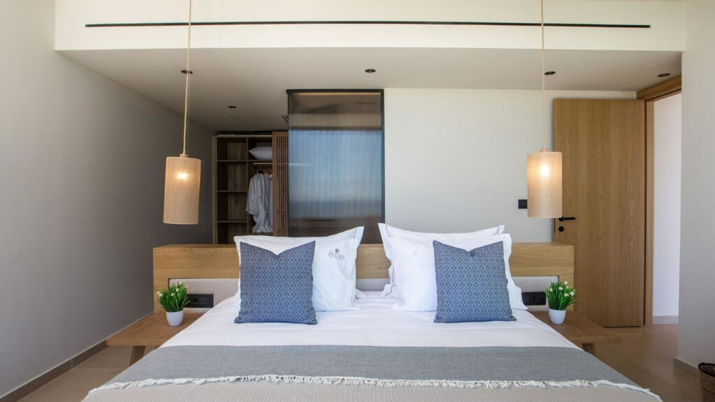 Este Elegant Suites & Villas