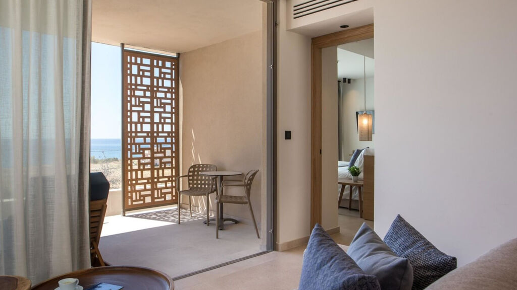 Este Elegant Suites & Villas