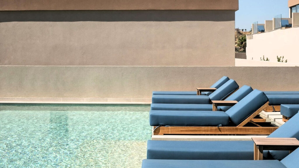 Este Elegant Suites & Villas