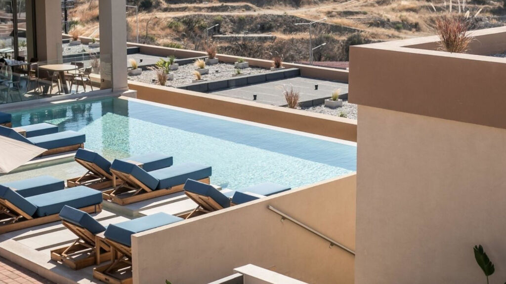 Este Elegant Suites & Villas