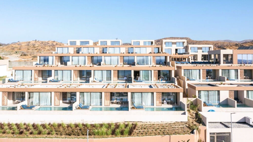 Este Elegant Suites & Villas