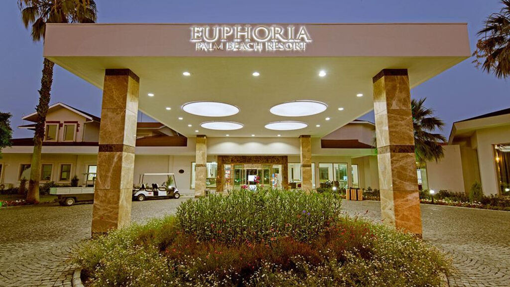 Euphoria Palm Beach Resort