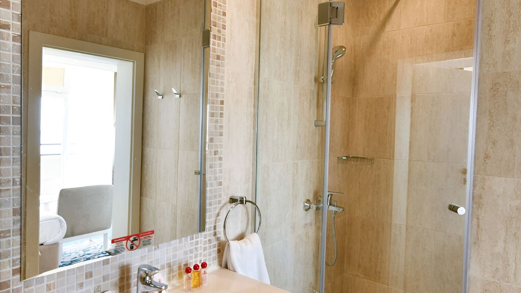 Europe Hotel & Casino