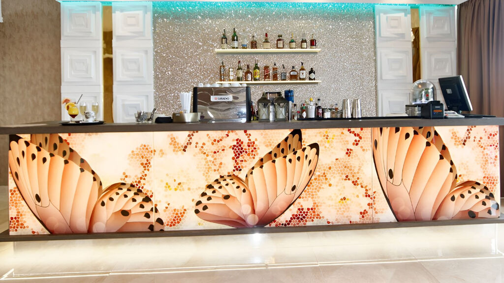 Europe Hotel & Casino