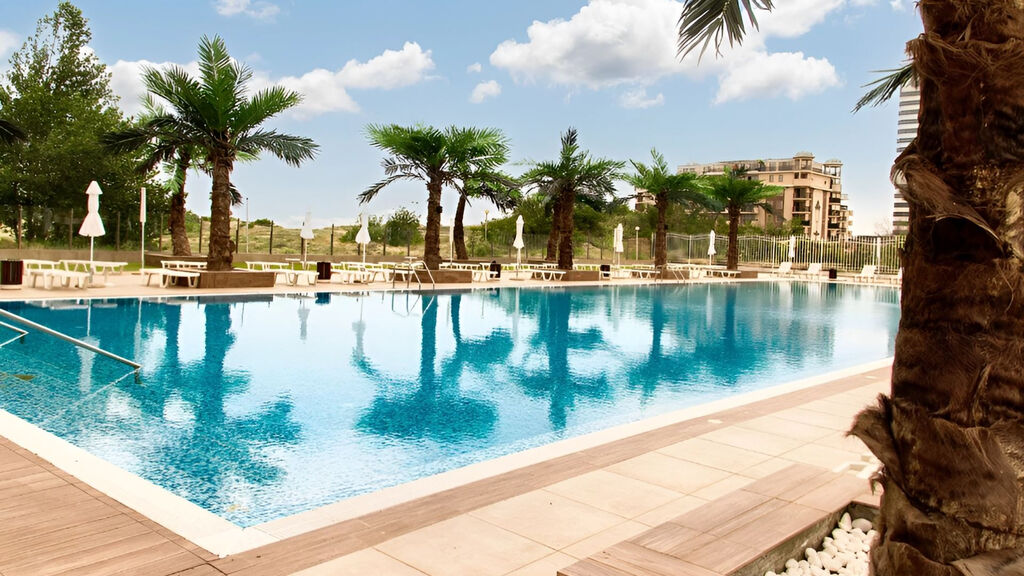 Europe Hotel & Casino