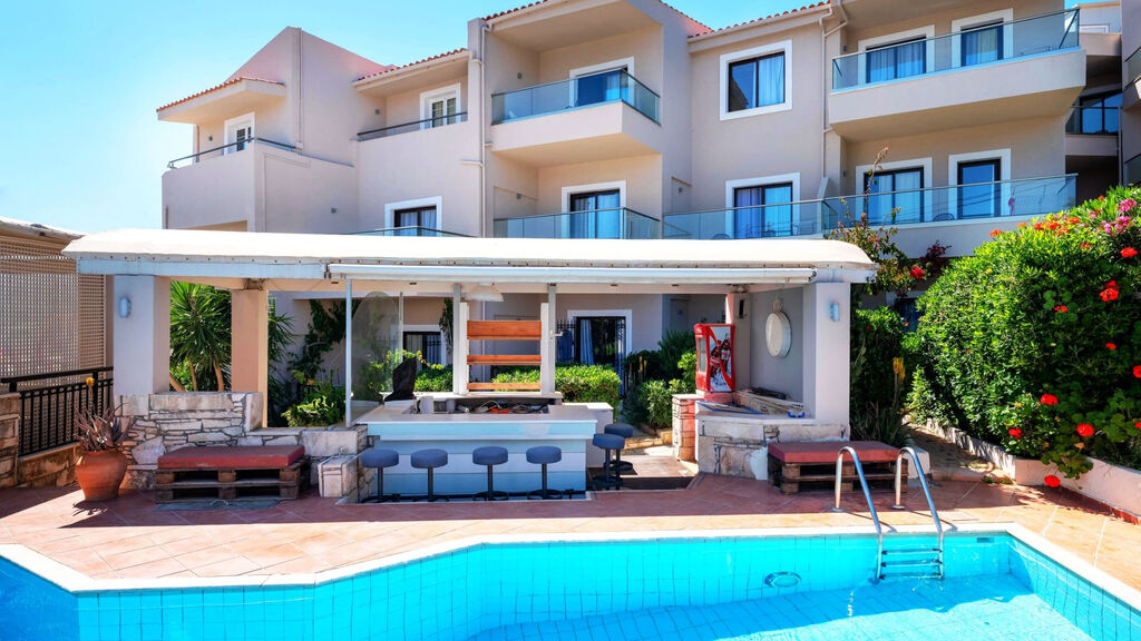 Eva Mare Hotel & Suites