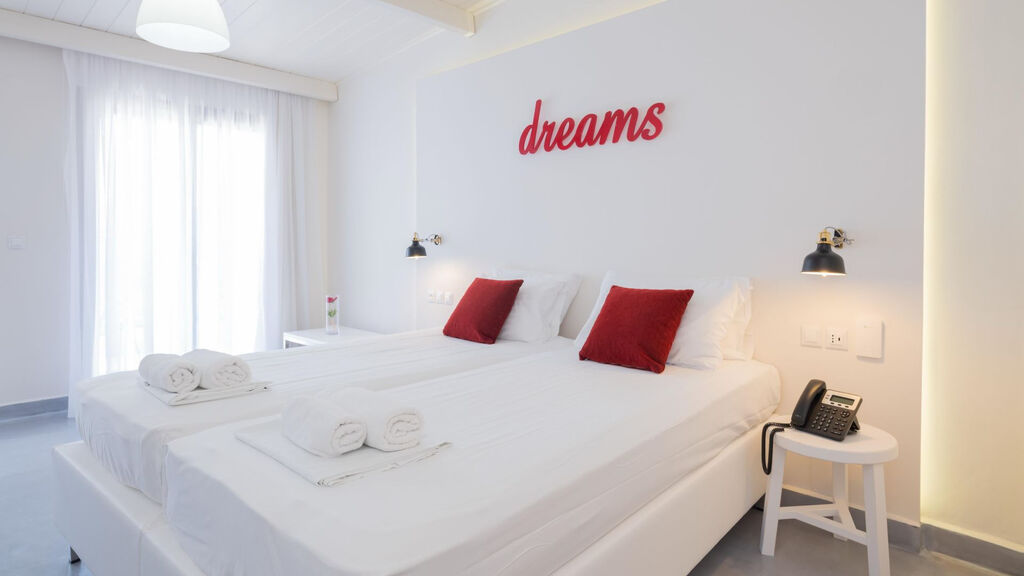 Eva Mare Hotel & Suites