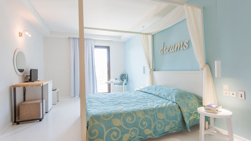 Eva Mare Hotel & Suites