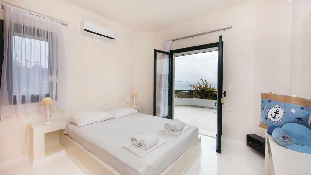 Eva Mare Hotel & Suites