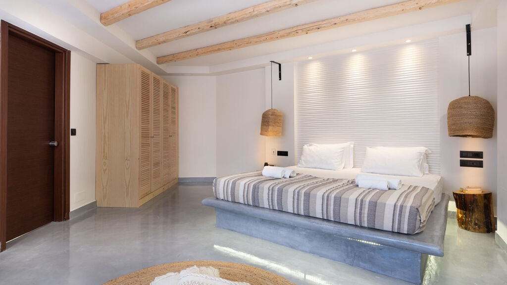 Eva Mare Hotel & Suites