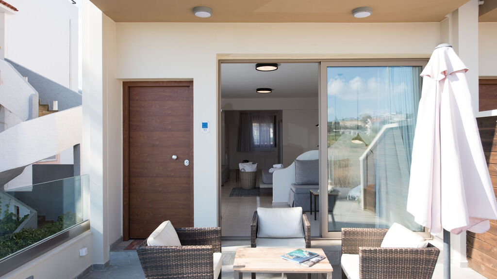 Eva Mare Hotel & Suites