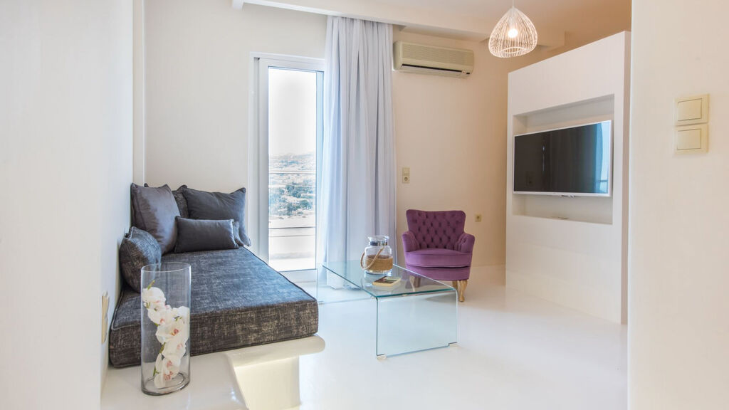 Eva Mare Hotel & Suites