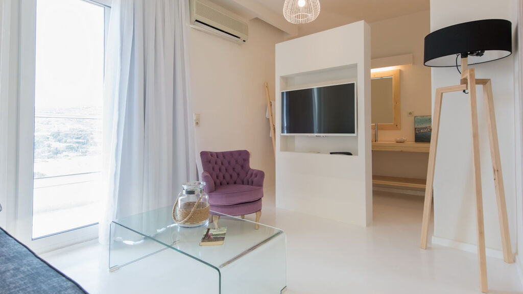 Eva Mare Hotel & Suites