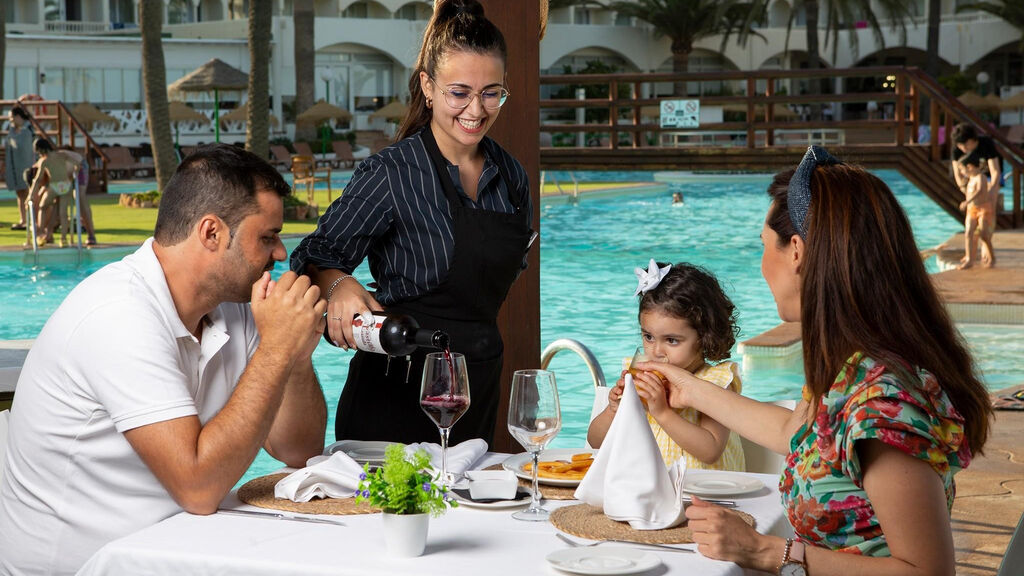 Evenia Zoraida Beach Resort