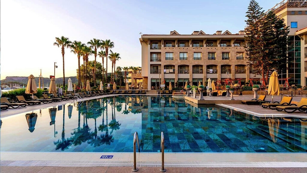 Fame Residence Kemer