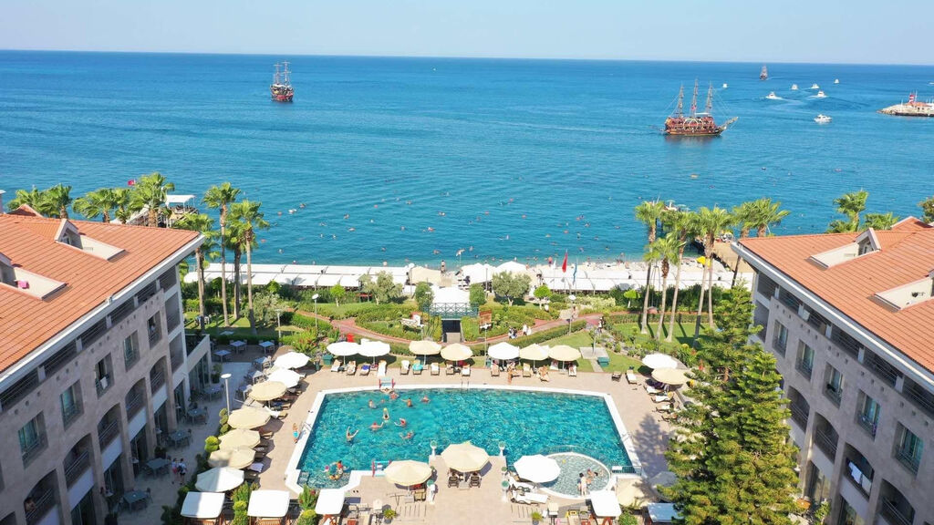 Fame Residence Kemer