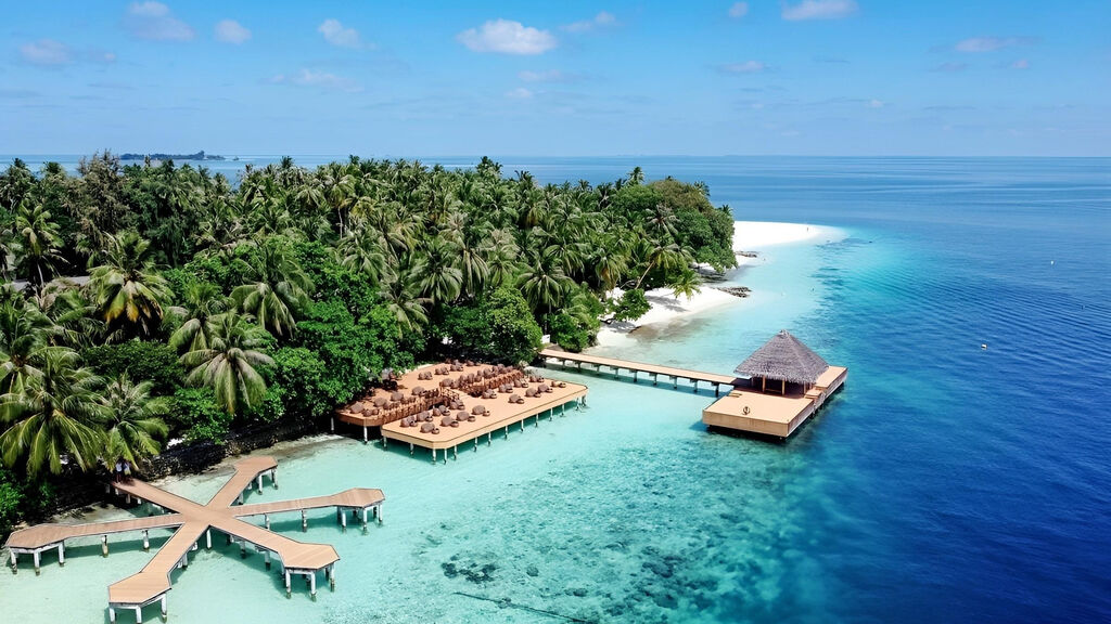 Fihalhohi Island Resort