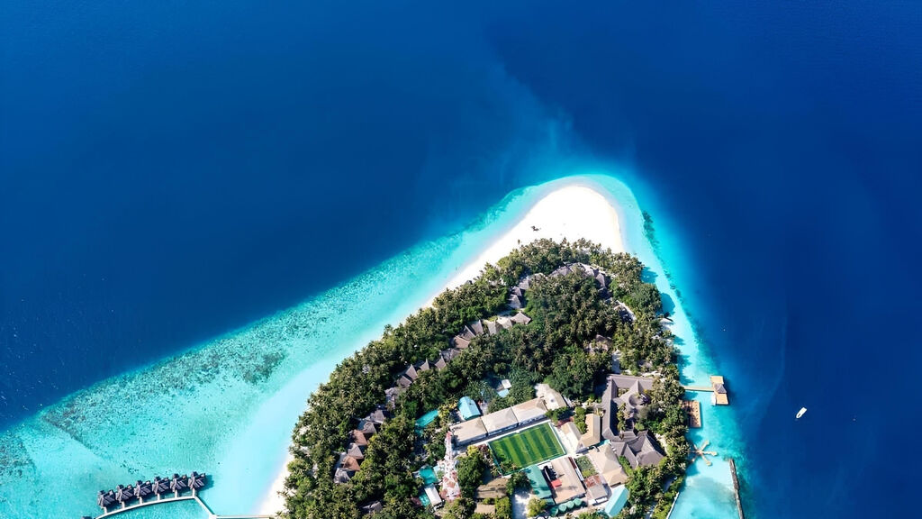 Fihalhohi Island Resort
