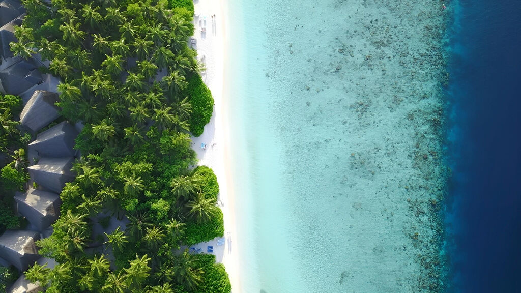 Fihalhohi Island Resort