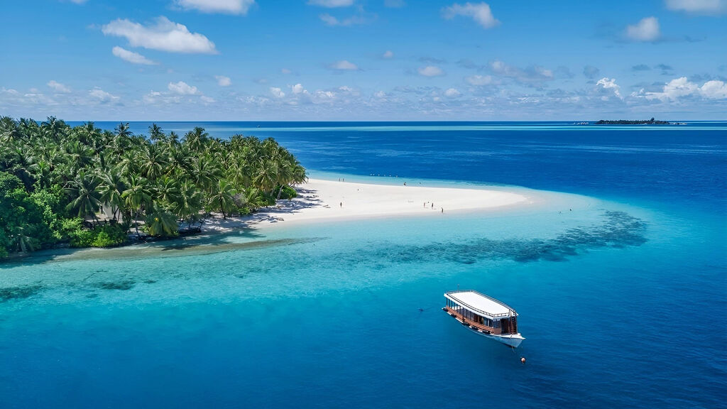 Fihalhohi Island Resort