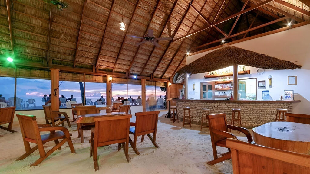 Fihalhohi Island Resort