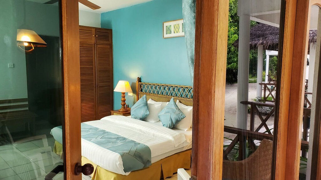 Fihalhohi Island Resort