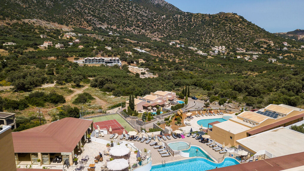 Filion Suites Resort & Spa