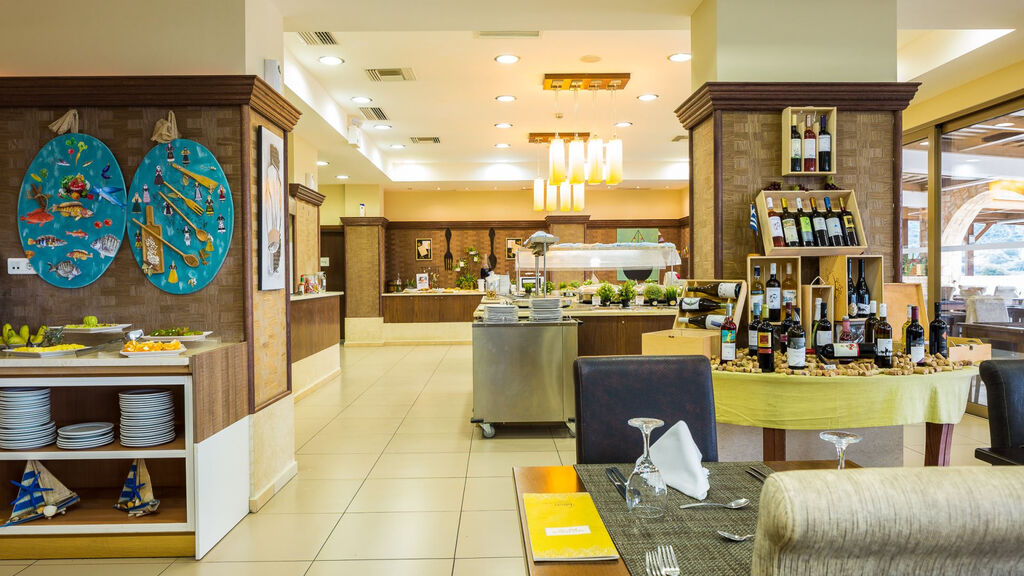 Filion Suites Resort & Spa