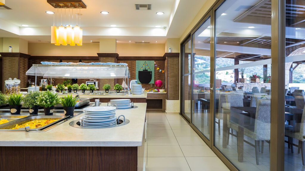 Filion Suites Resort & Spa