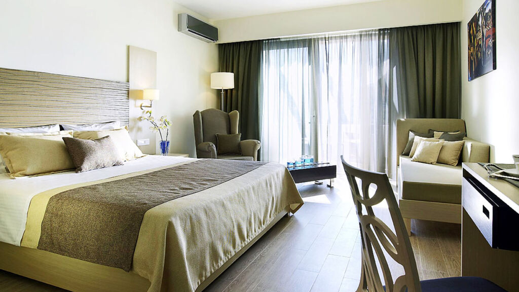 Filion Suites Resort & Spa