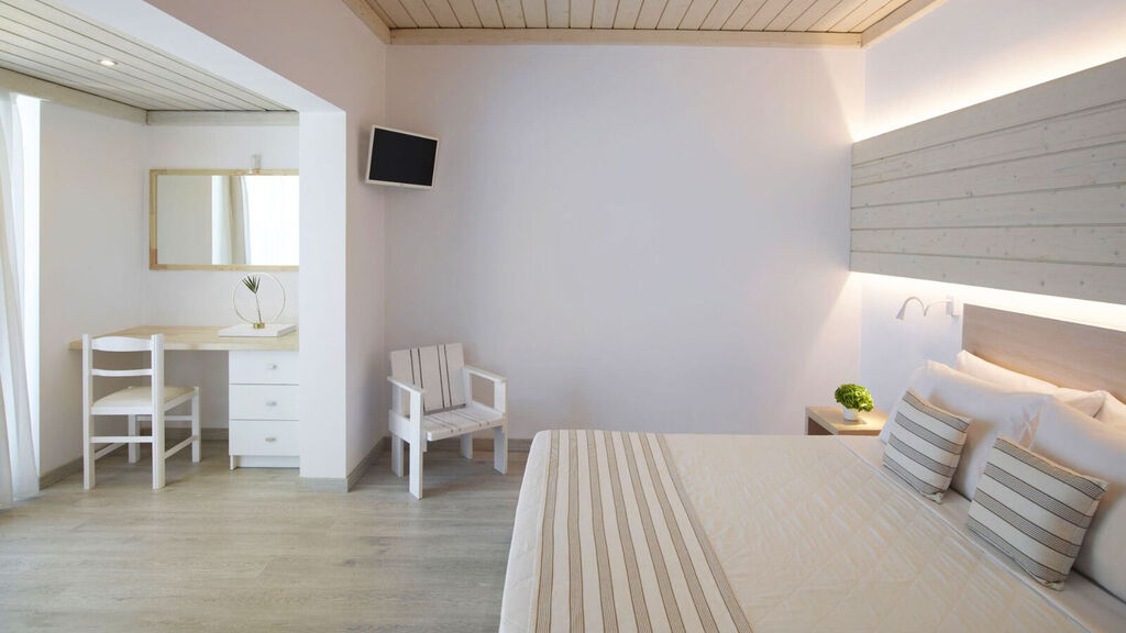 Fito Aqua Bleu Resort